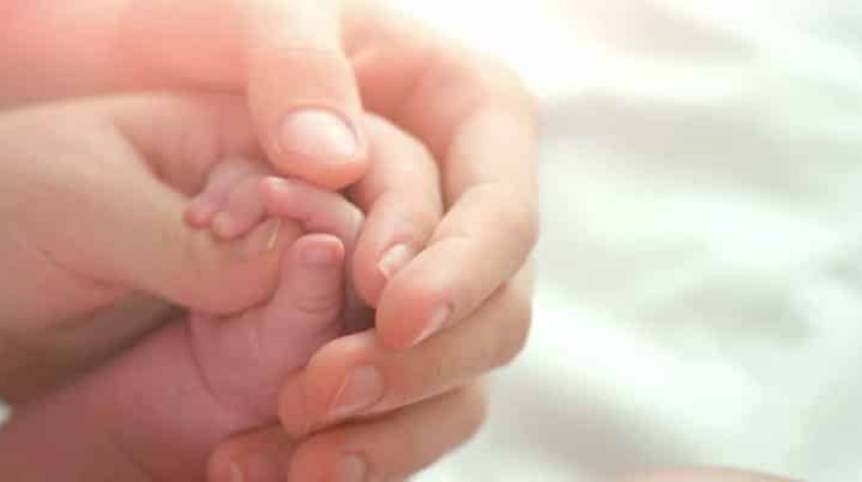 Newborn hand