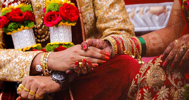 15 Real Problems Couples Face After Inter-Caste Marriages picture