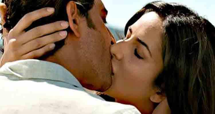 8 incredible scientific things that happen the first time you kiss someone