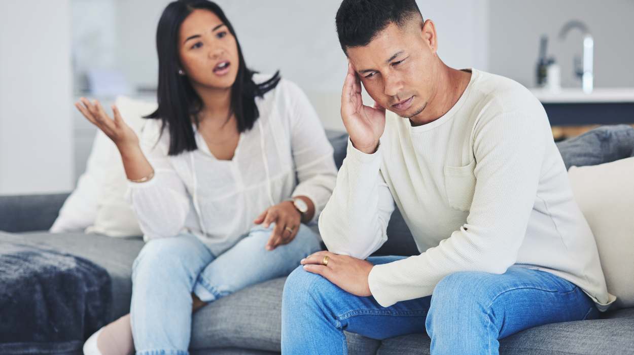 signs of a troubled marriage